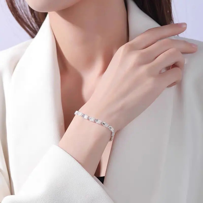 💖👉【Vásároljon 1-et, kap 1-et ingyen】✨Super Fashion női négylevelű lóhere karkötő